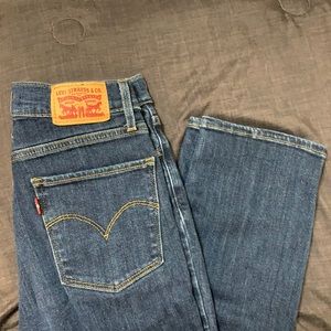 Levi’s 724 High Rise Straight Jeans